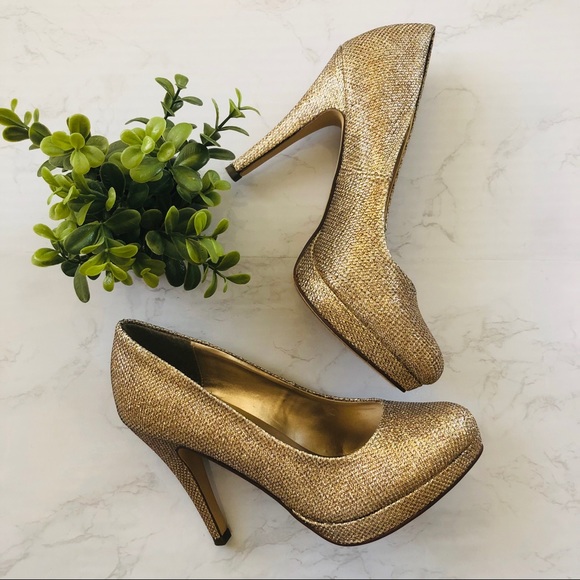 Call It Spring Shoes - CALL IT SPRING Sparkly Gold Heels🤩